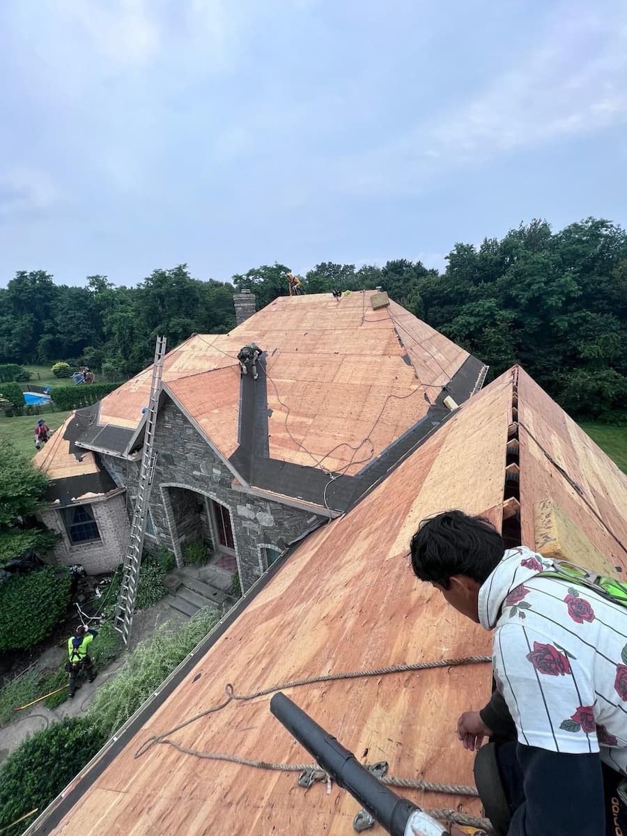 Trusted Roofing Replacement